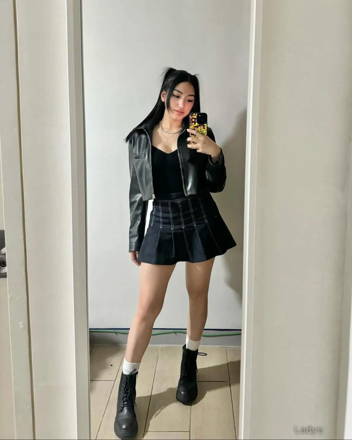 Garry, 26 years beautiful nude Al Bahah escorts girl, height 165 sm, Weight  kg