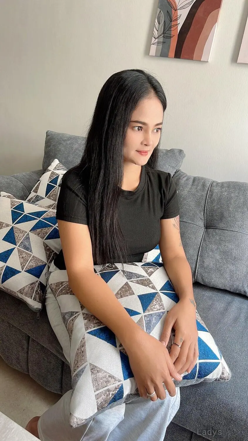 Nura, 23 years old Al Khobar escort girl with big tits, height 155 sm, Weight kg