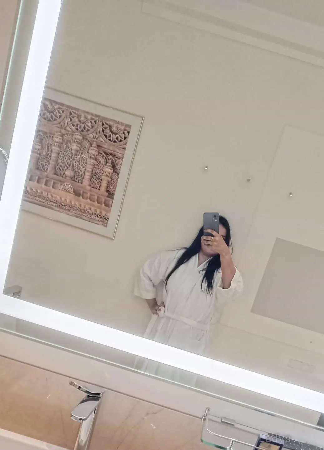 Mallu, 25 years beautiful nude Al Khobar escorts girl, height  sm, Weight  kg