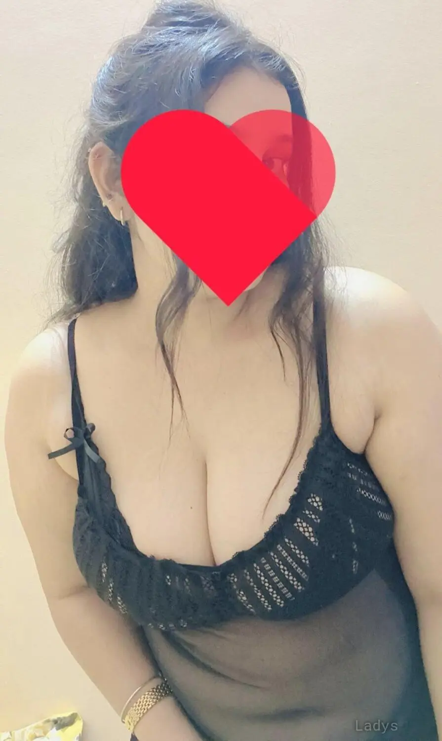 l, 25 years old Al Kuwait escort girl with big tits, height  sm, Weight  kg