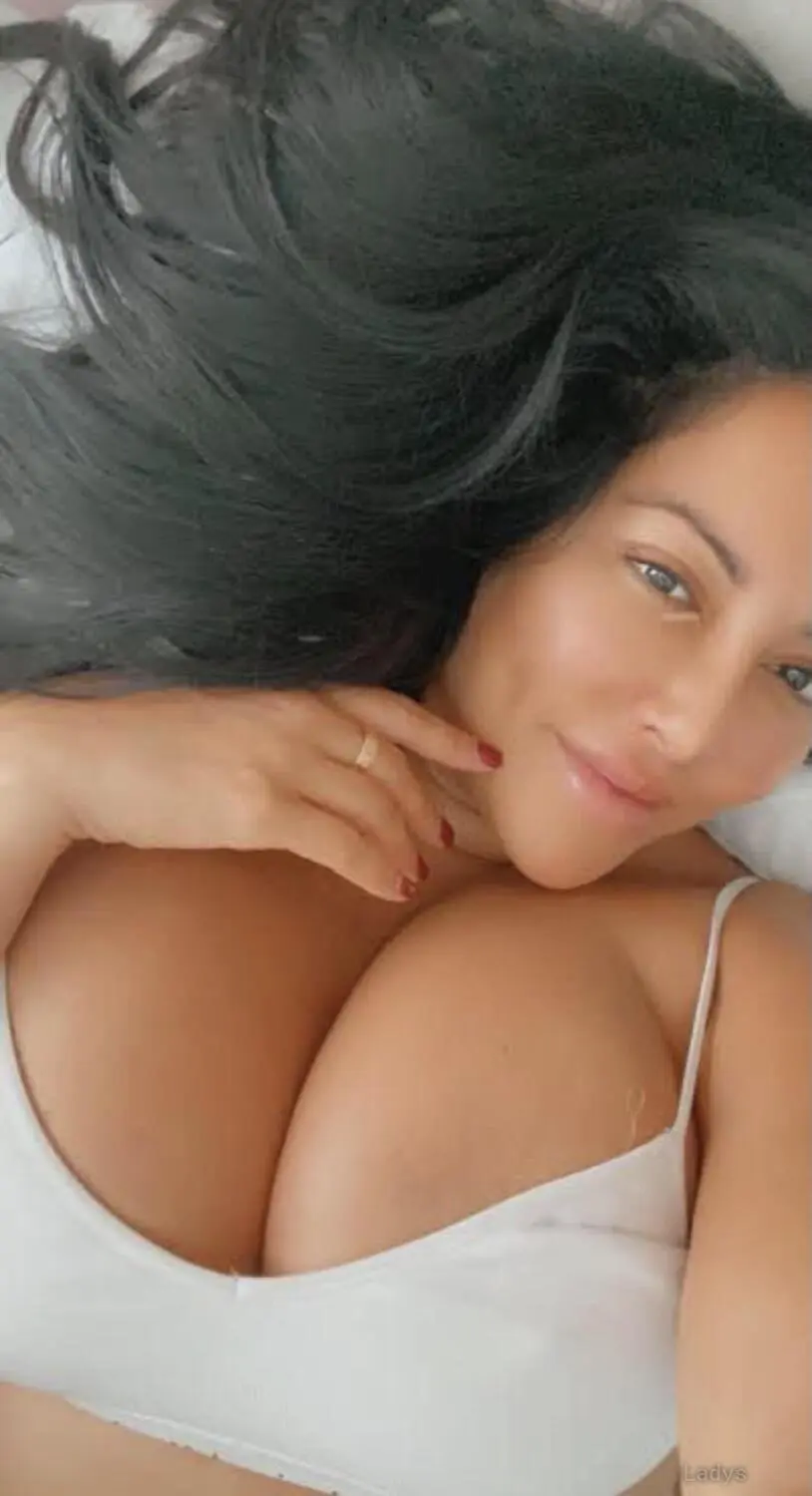 Joy, 27 years old Alabama escort girl with big tits, height 120 sm, Weight 35 kg