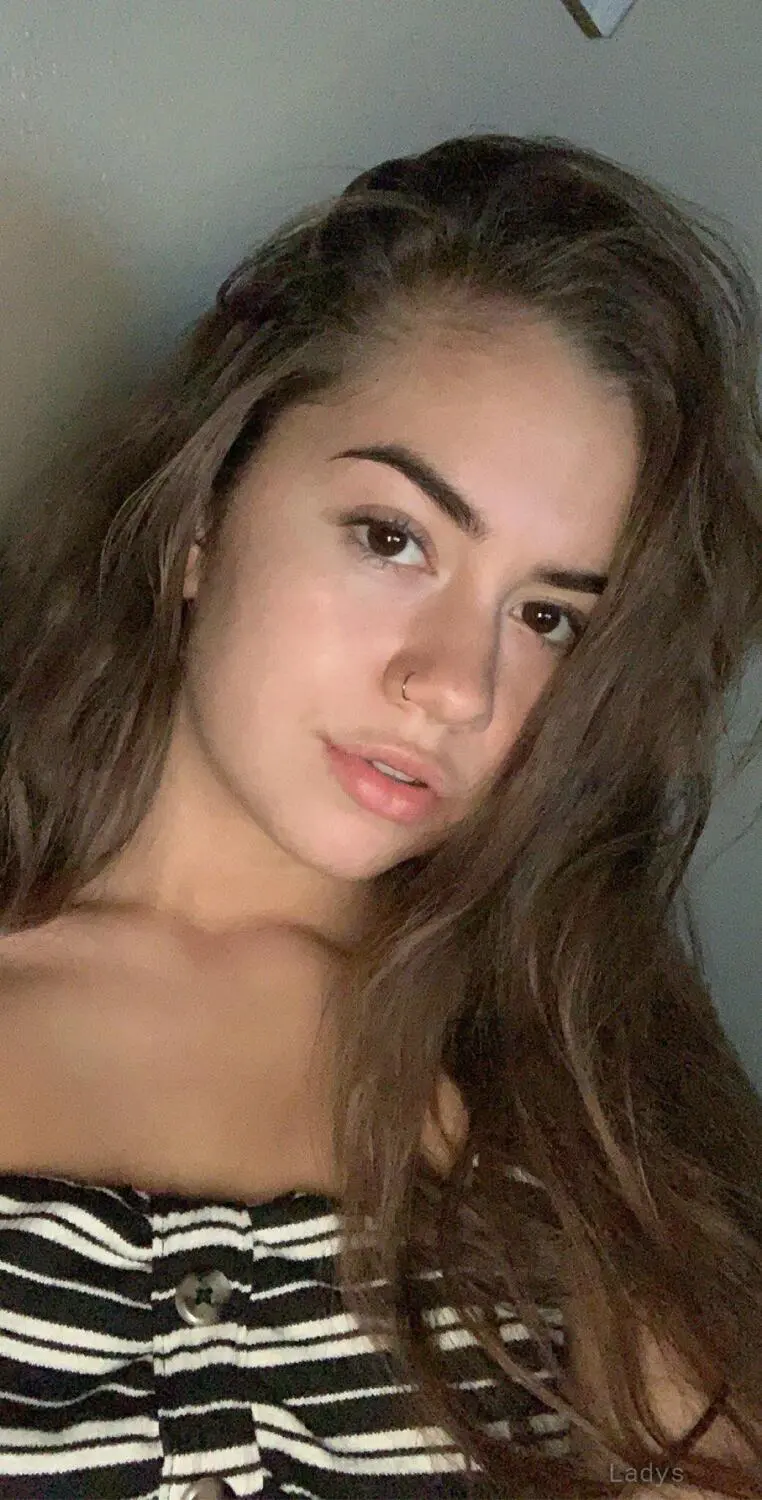 TEXT ME ON  +1 (774) 479-9382  FOR CHEAP, 25 years beautiful nude Albany escorts girl, height 169 sm, Weight 65 kg