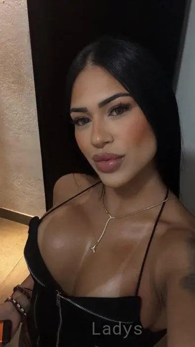 Yasmin, 26 years beautiful nude Albufeira escorts girl, height 163 sm, Weight 63 kg