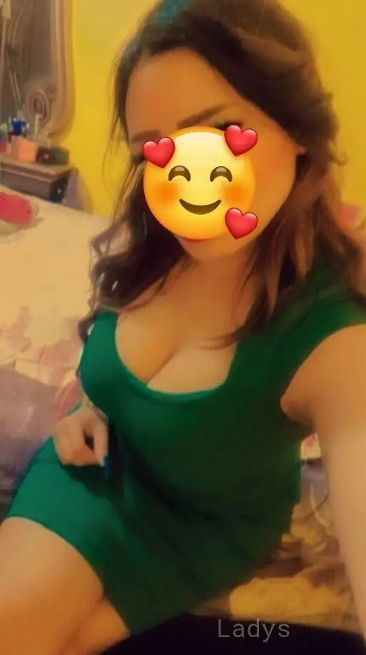 Amal, 41 years old Alexandria escort girl with big tits, height 120 sm, Weight kg