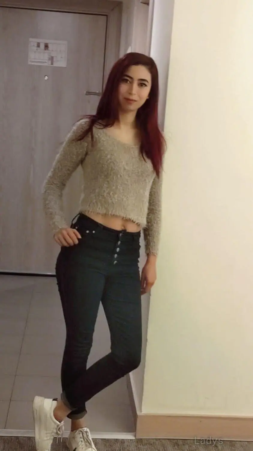 Rawan Arbak, 21 years old Amman escort girl with big tits, height 165 sm, Weight kg