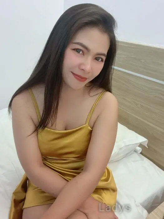 Miiga, 23 years beautiful nude Amman escorts girl, height 168 sm, Weight 55 kg