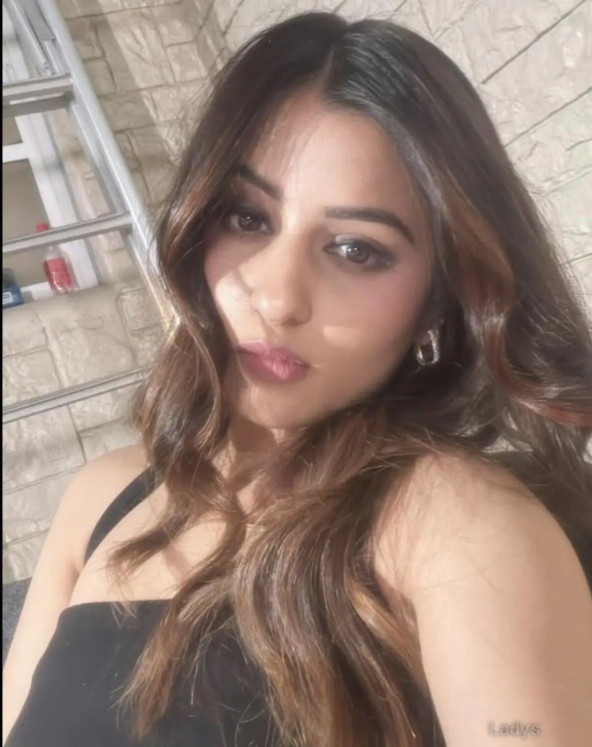 Miy, 24 years beautiful nude Amman escorts girl, height 169 sm, Weight kg
