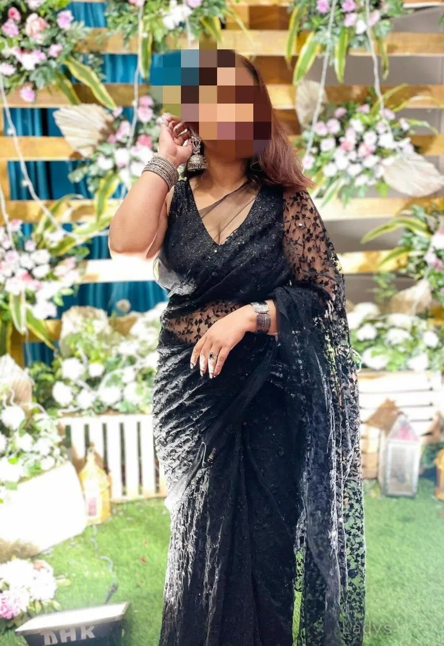 Bella, 29 years old Amritsar escort girl with big tits, height 159 sm, Weight  kg