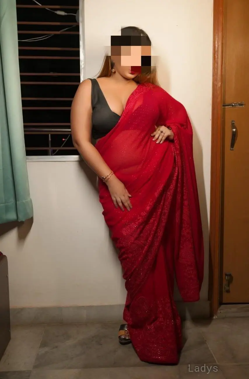 Bhabhi, 29 years old Amritsar escort girl with big tits, height 159 sm, Weight  kg
