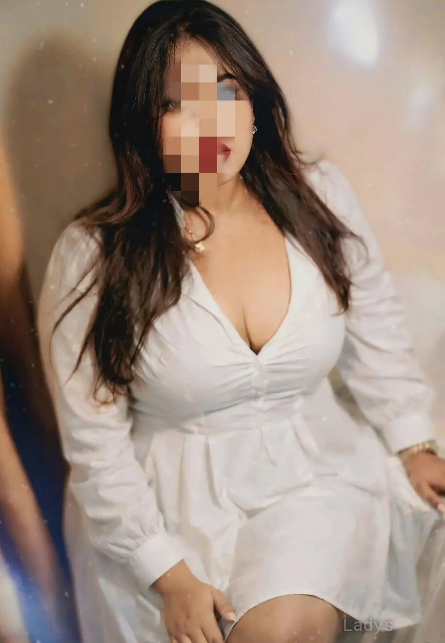 Willow, 28 years beautiful nude Amritsar escorts girl, height 165 sm, Weight  kg