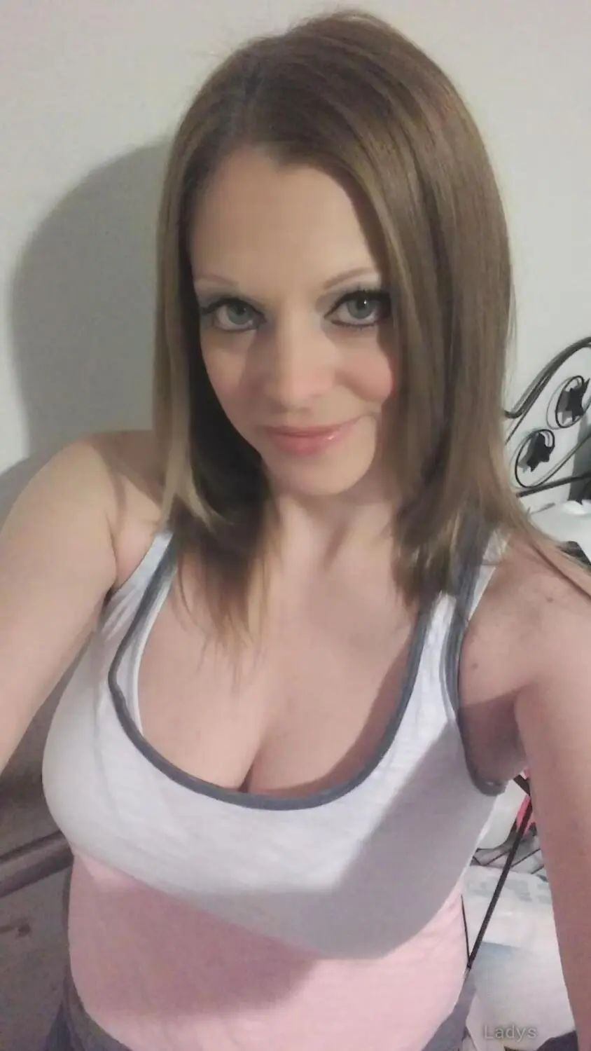 Alexis, 30 years beautiful nude Anaheim escorts girl, height 167 sm, Weight 61 kg