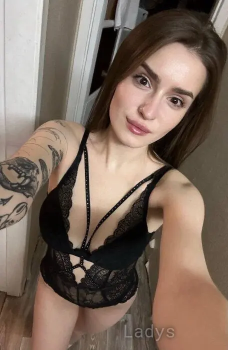 Maria, 24 years beautiful nude Antalya escorts girl, height 170 sm, Weight 55 kg