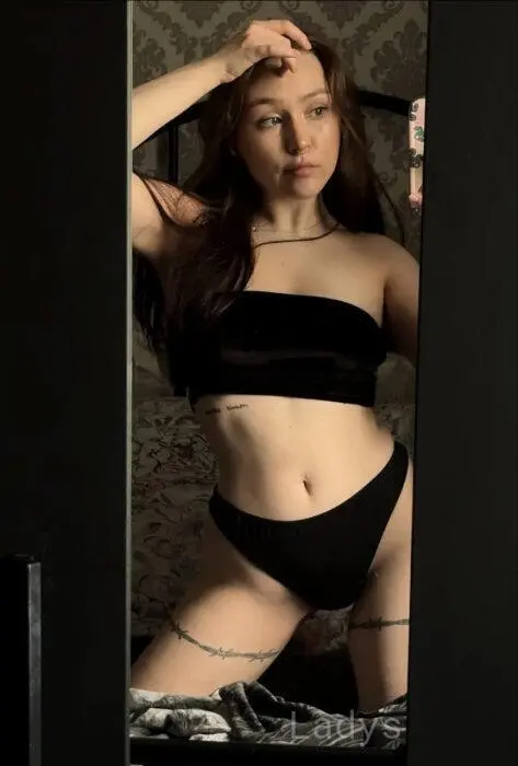 Merve, 23 years beautiful nude Antalya escorts girl, height 164 sm, Weight 48 kg