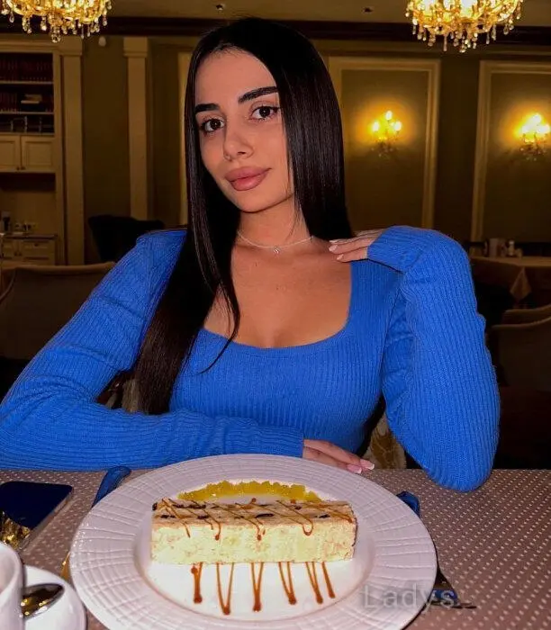 Sermin, 23 years beautiful nude Antalya escorts girl, height 165 sm, Weight 54 kg