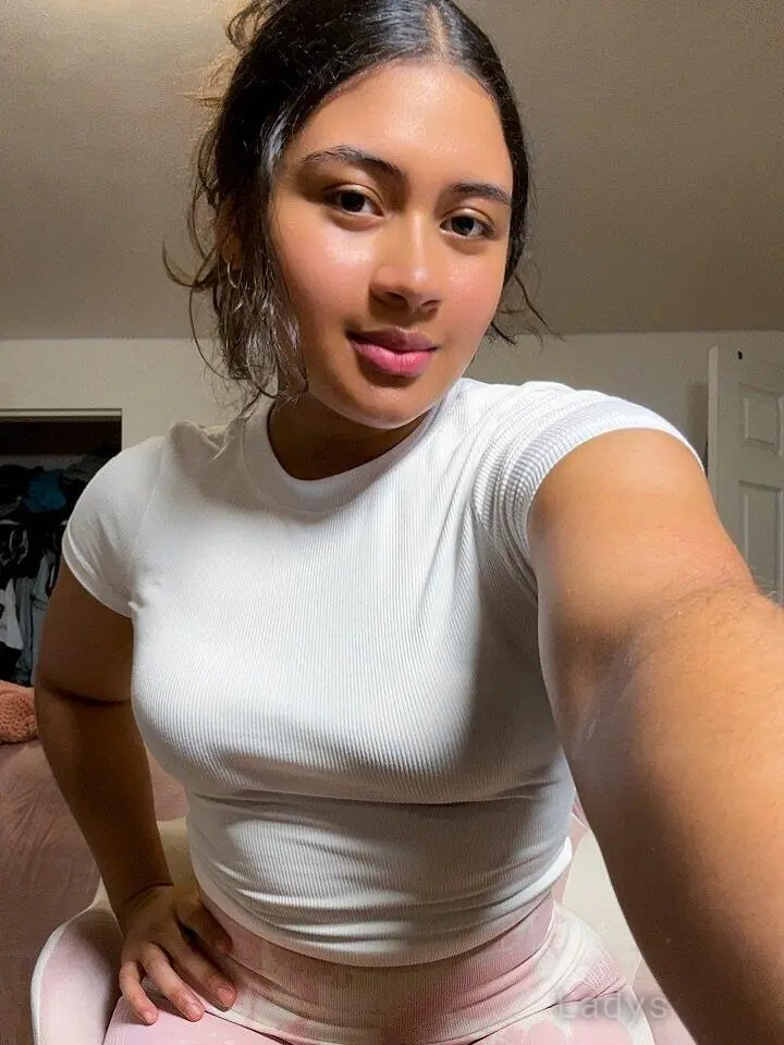 Anna, years old Antwerpen escort girl with big tits, height sm, Weight kg
