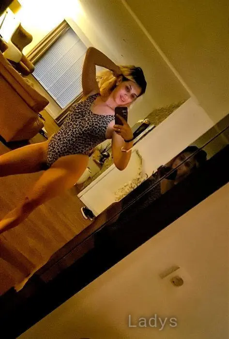 Bodea Ana Maria, 25 years beautiful nude Antwerpen escorts girl, height 170 sm, Weight 65 kg