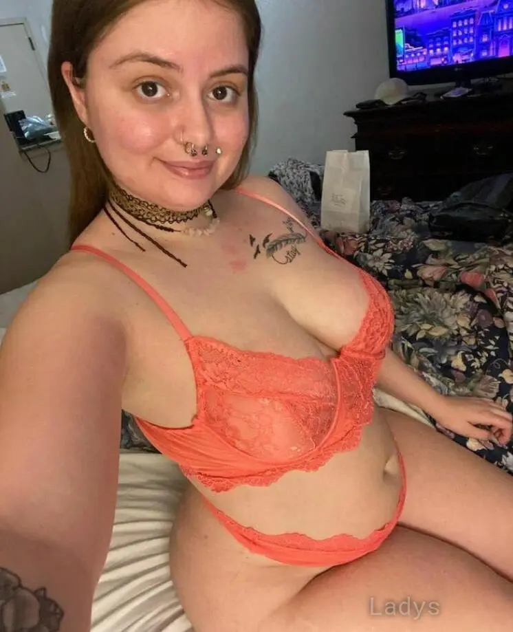 Debbiec, 29 years beautiful nude Arkansas escorts girl, height 130 sm, Weight 42 kg