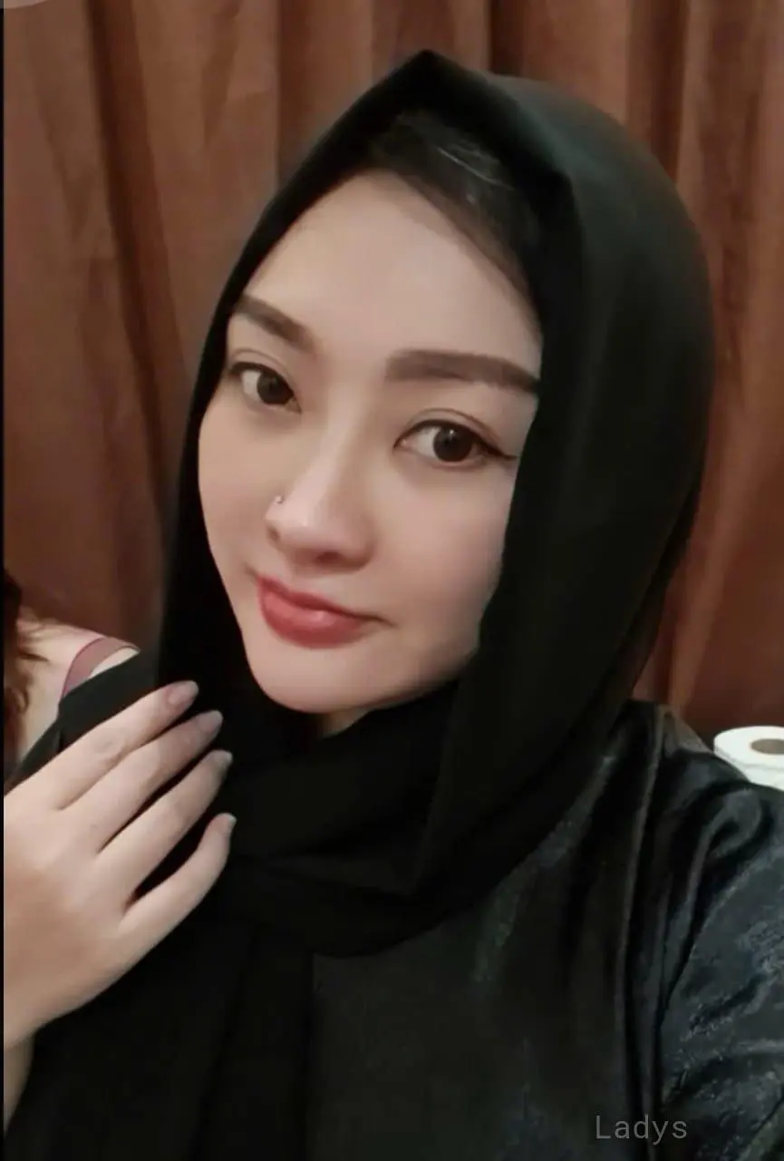 Anna, 25 years beautiful nude As Suwaiq escorts girl, height 168 sm, Weight  kg