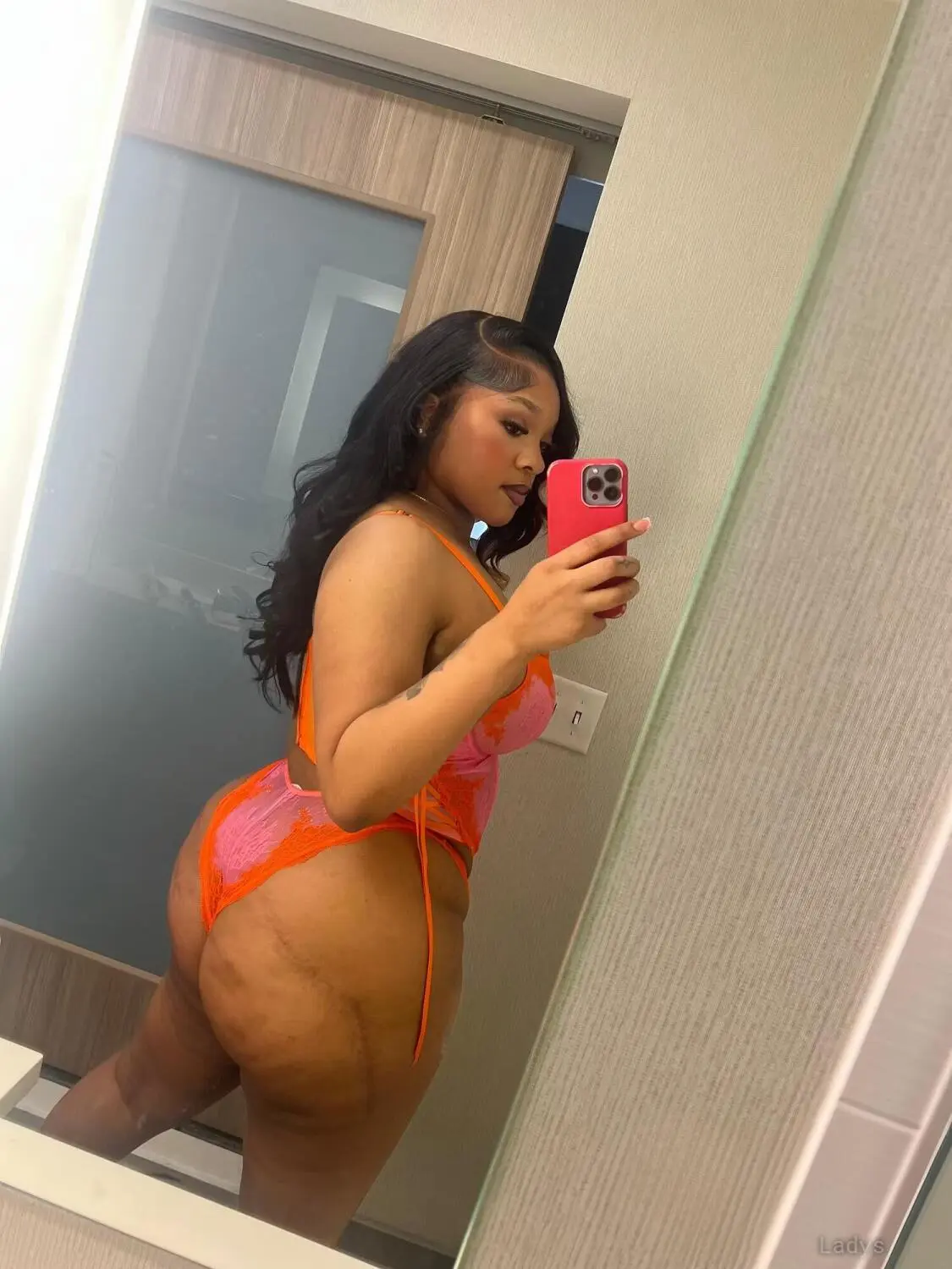 Trinity Baker, 20 years beautiful nude Ashburn escorts girl, height 173 sm, Weight 89 kg