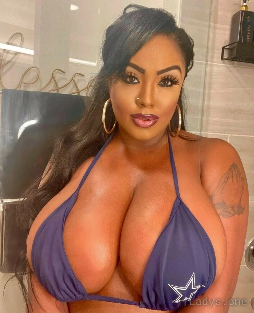 SUPERSTAR LAYTON BENTON, escort in Atlanta