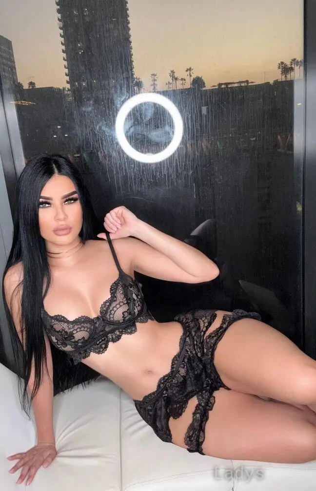 Claudia, 21 years beautiful nude Atlanta escorts girl, height 167 sm, Weight 56 kg