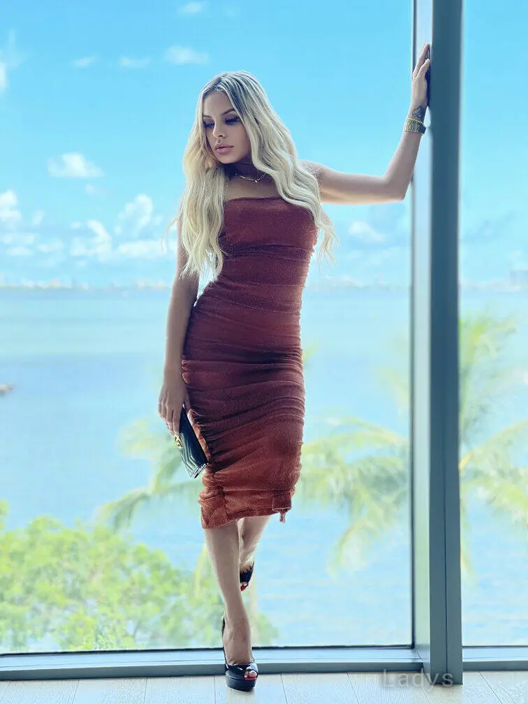 Diana, 22 years beautiful nude Atlanta escorts girl, height 155 sm, Weight 45 kg