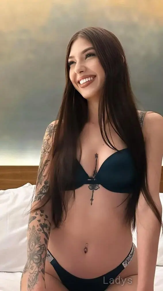 Lia, 25 years beautiful nude Atlanta escorts girl, height 161 sm, Weight 52 kg