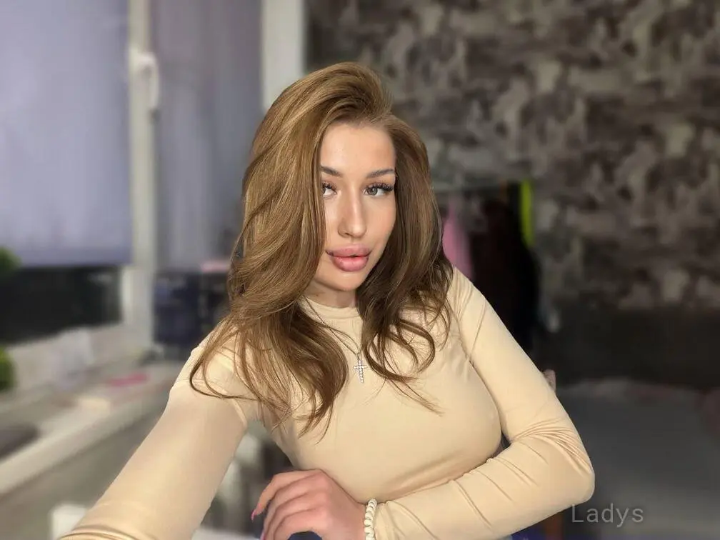 Vivian, 24 years beautiful nude Atlanta escorts girl, height 165 sm, Weight 47 kg