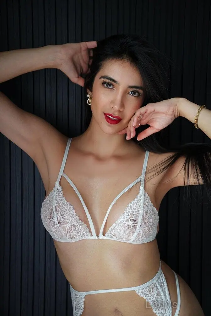 DIANA, 25 years beautiful nude Atlantic City escorts girl, height 174 sm, Weight 55 kg