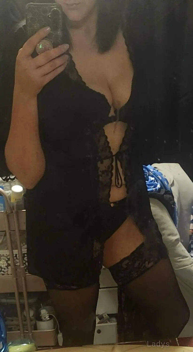 Kayla, 33 years beautiful nude Augusta escorts girl, height 179 sm, Weight 73 kg