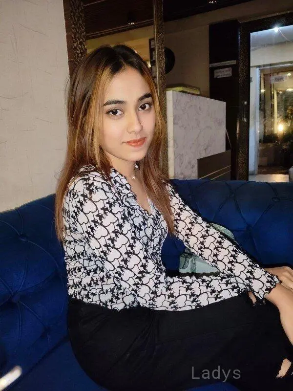 Bhavna,  years beautiful nude Aurangabad escorts girl, height  sm, Weight  kg