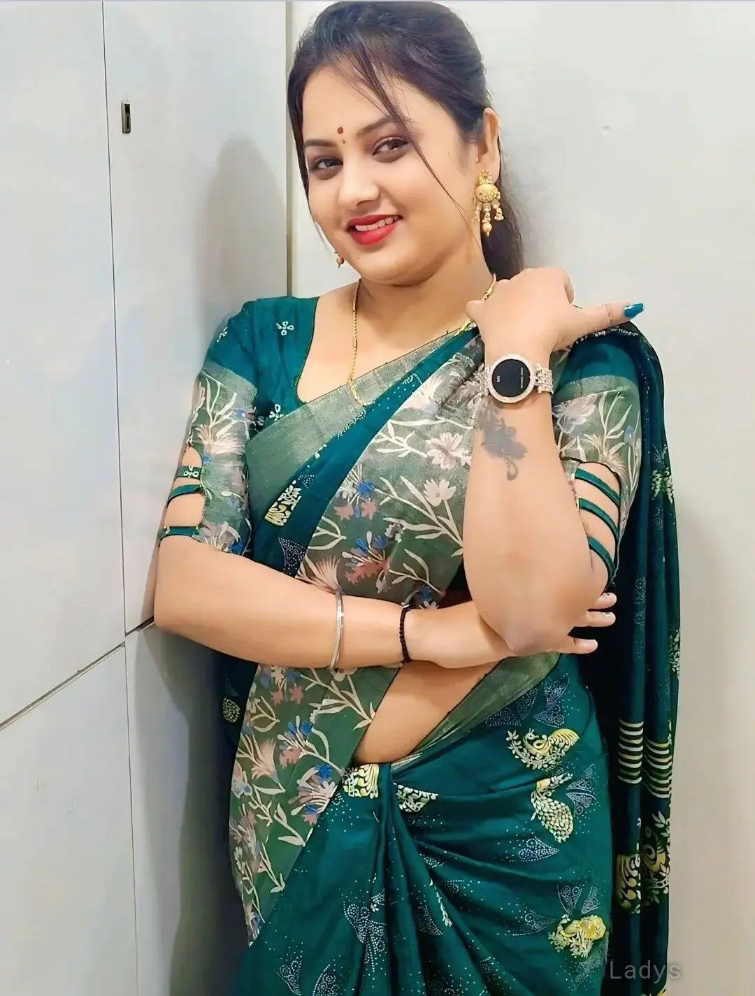 Lora, 21 years beautiful nude Aurangabad escorts girl, height 153 sm, Weight  kg
