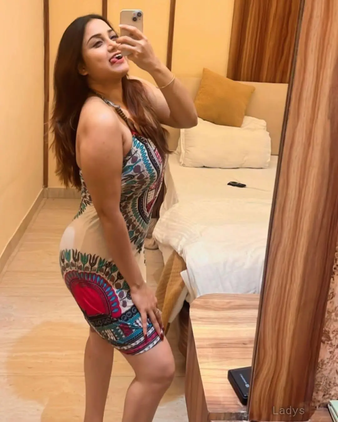 Vanika,  years beautiful nude Aurangabad escorts girl, height 154 sm, Weight  kg