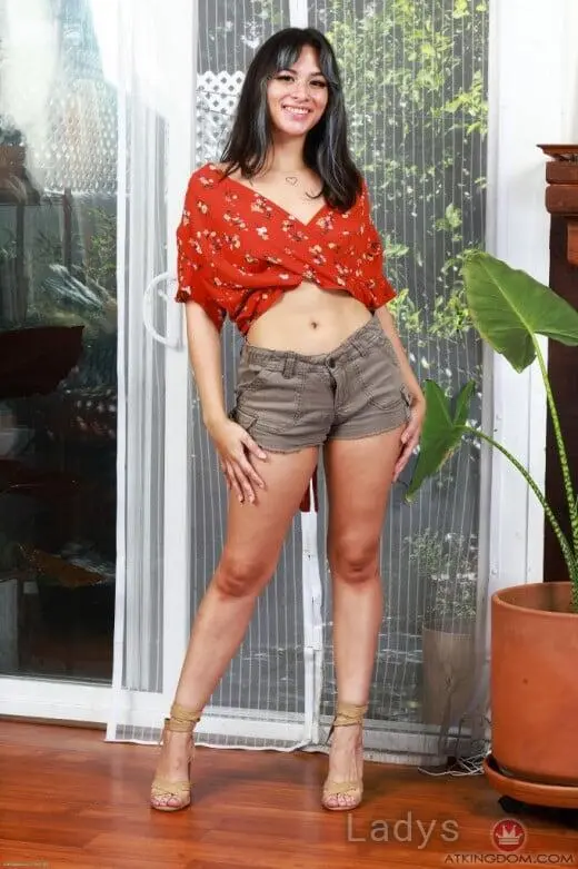 Luxe La Fox, 27 years beautiful nude Austin escorts girl, height 168 sm, Weight 66 kg