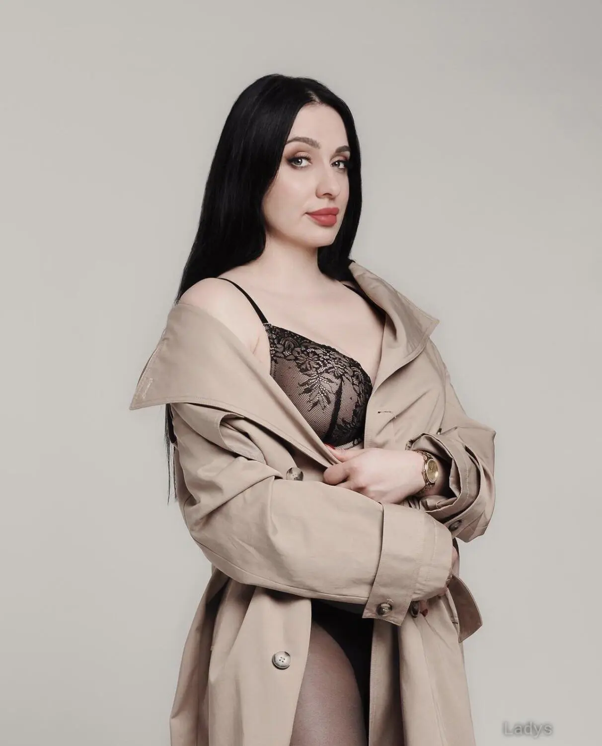 Sylvia, 25 years old Avignon escort girl with big tits, height 171 sm, Weight  kg