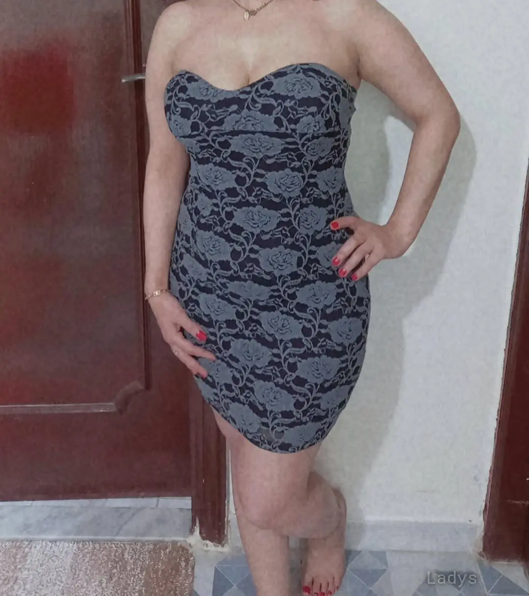 Rana, 25 years BBW escorts girl, height 160 sm, Weight  kg, backpage Abu Dhabi