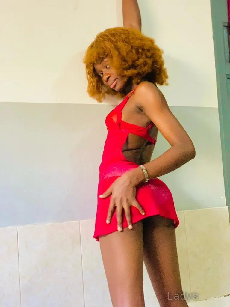 Kris, 26 years BBW escorts girl, height 181 sm, Weight 47 kg, backpage Accra