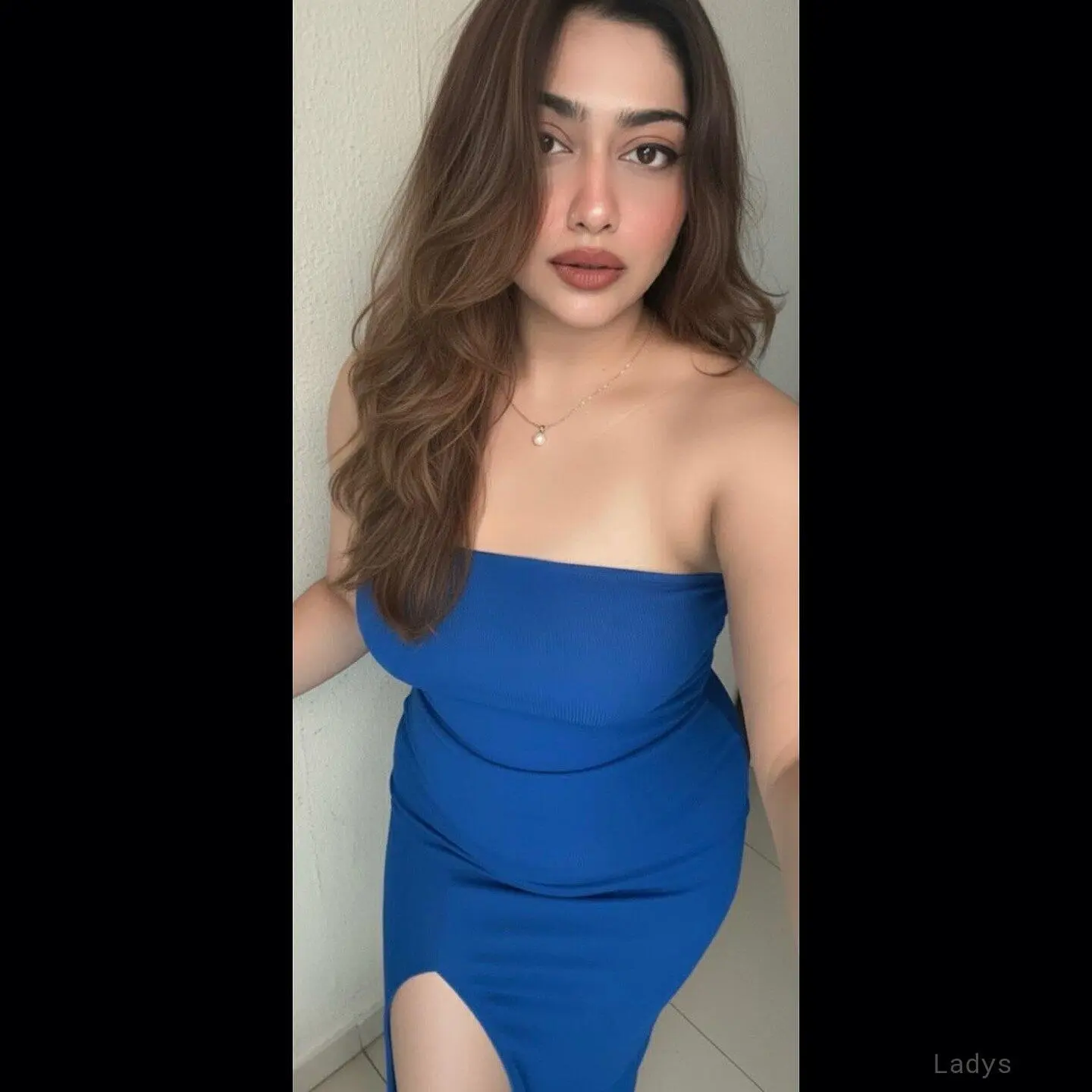 Naviya, 24 years BBW escorts girl, height 168 sm, Weight  kg, backpage Ajman