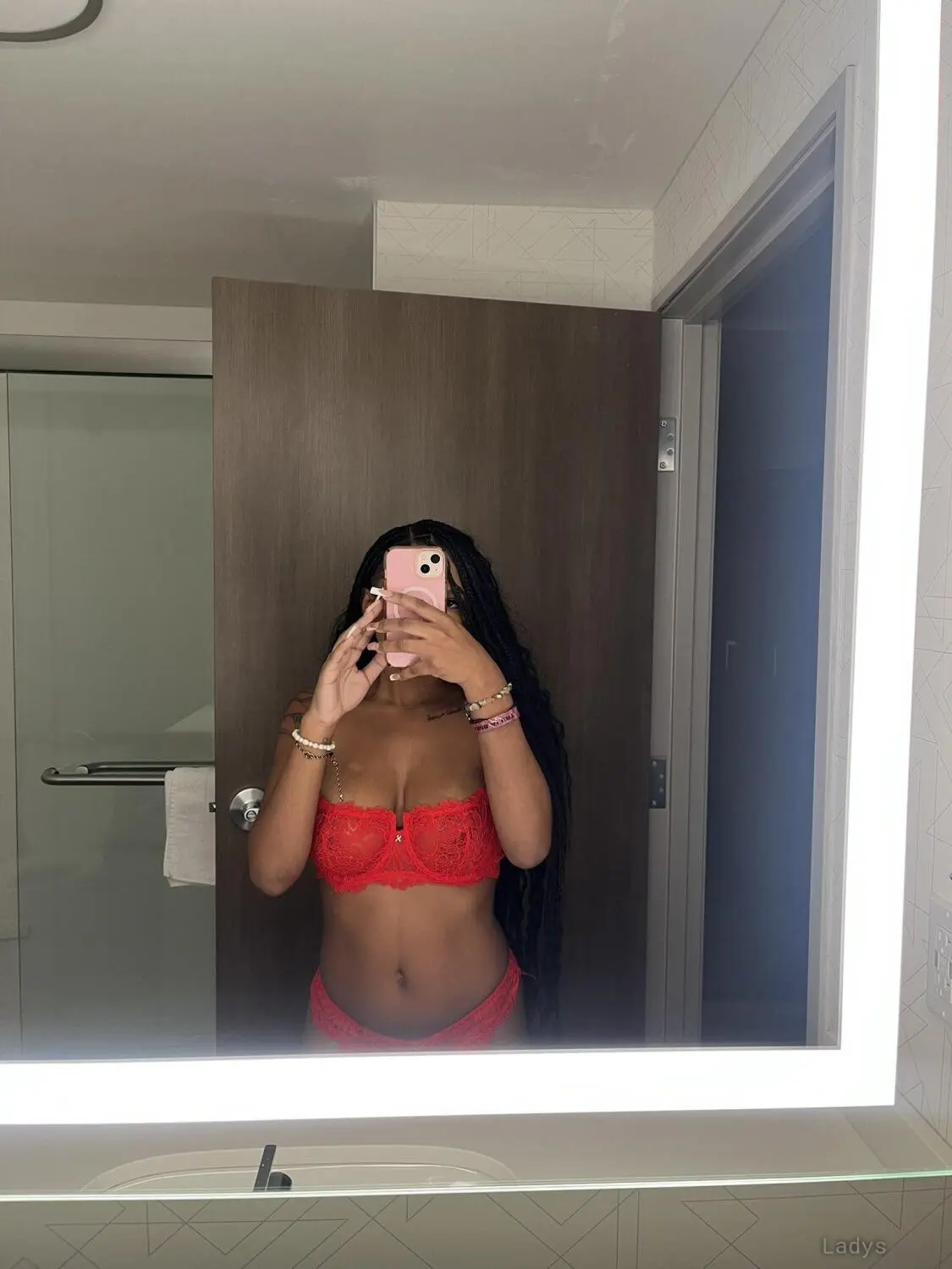 Jess sec, 26 years BBW escorts girl, height 153 sm, Weight 59 kg, backpage Annecy