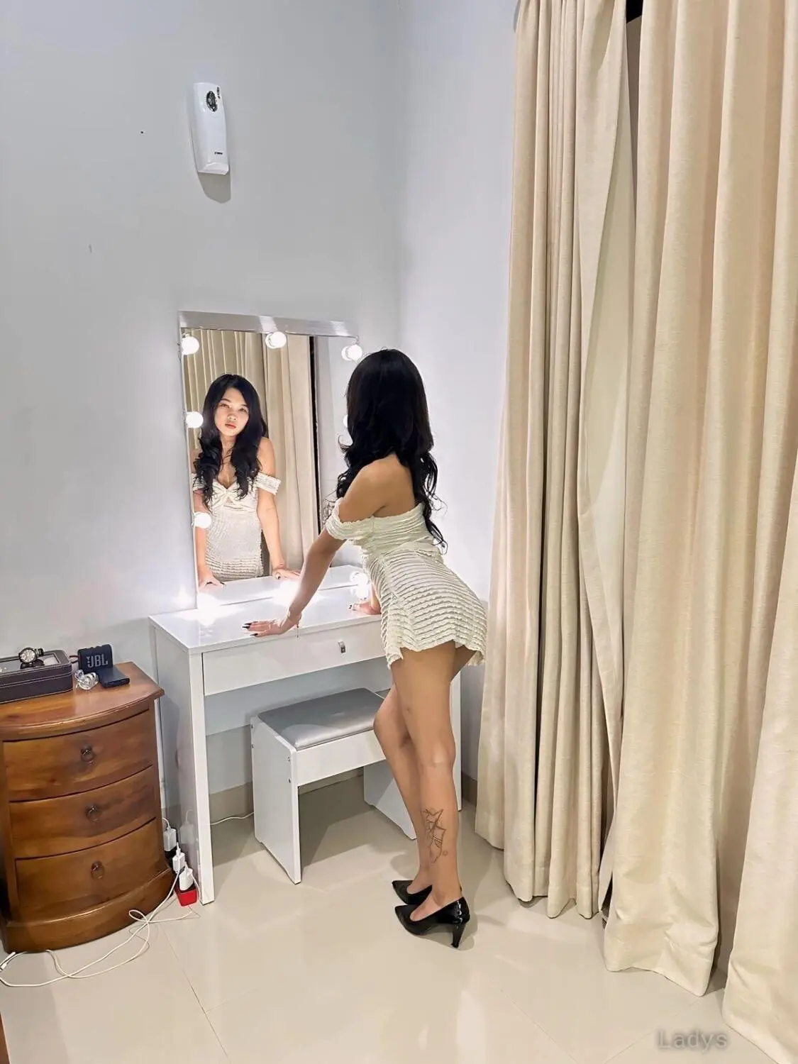 Bunga, 22 years BBW escorts girl, height 158 sm, Weight kg, backpage Bali