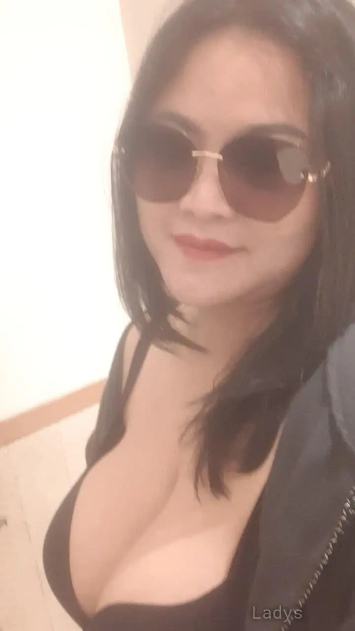 Hellen, years BBW escorts girl, height sm, Weight kg, backpage Bali