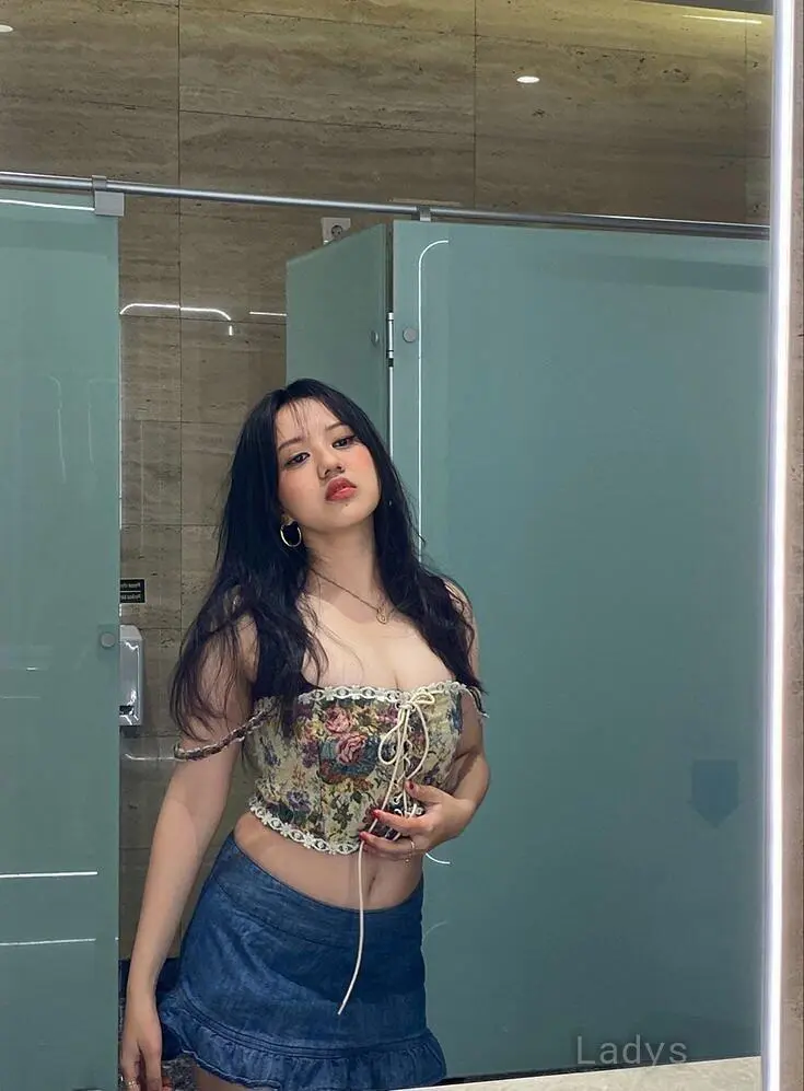 Edda, years BBW escorts girl, height 175 sm, Weight kg, backpage Bangalore