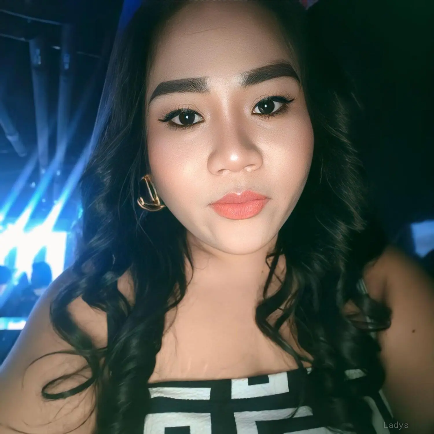 Laila,  years BBW escorts girl, height  sm, Weight  kg, backpage Bangkok