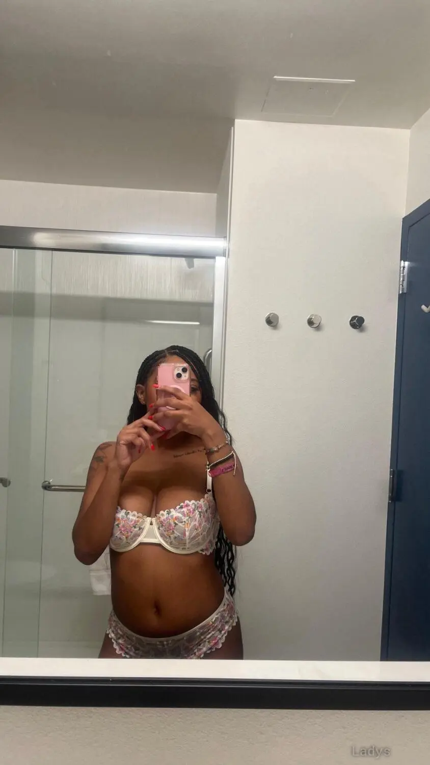 Jess sex, 26 years BBW escorts girl, height 152 sm, Weight 57 kg, backpage Bobigny