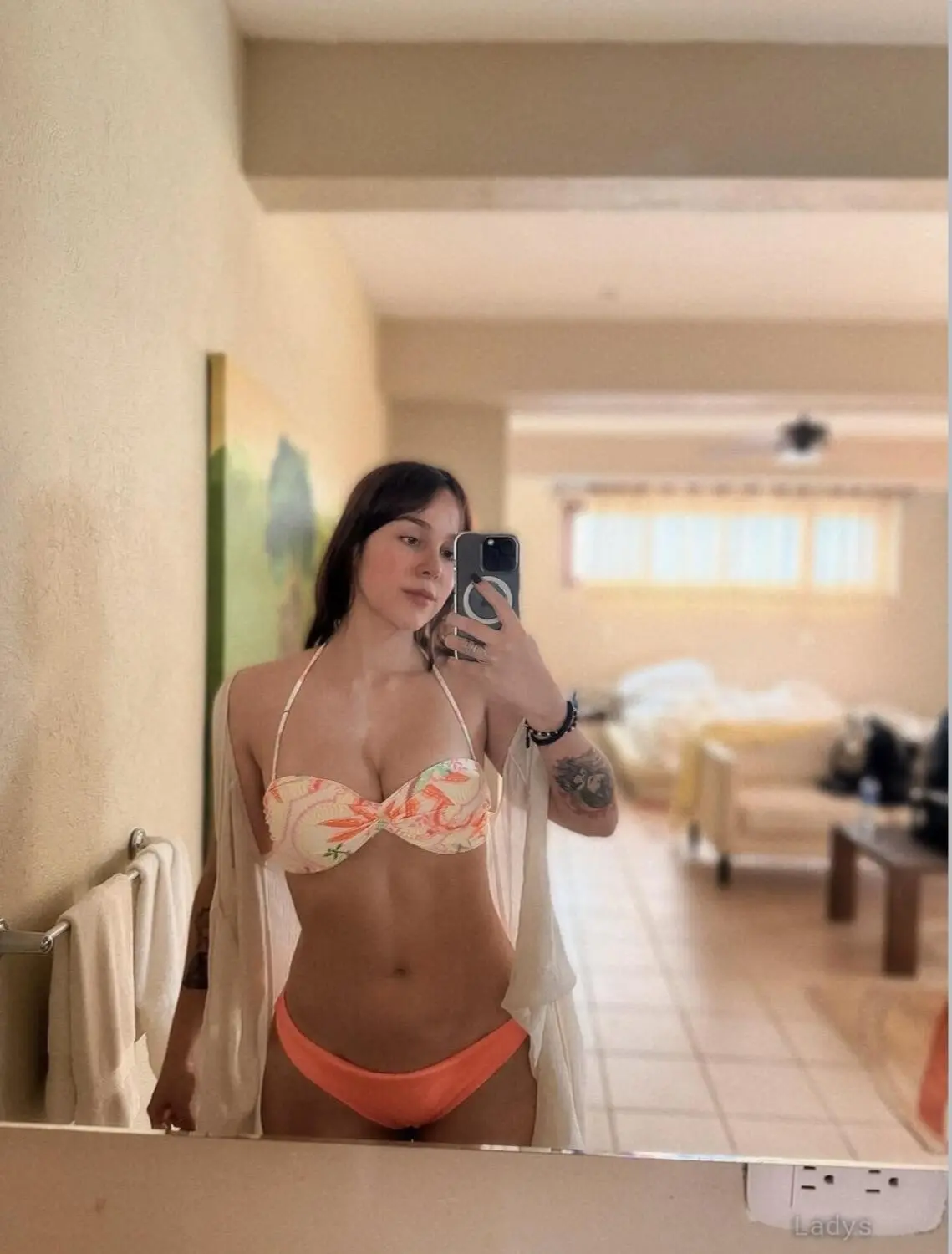 Linda, 27 years BBW escorts girl, height 170 sm, Weight 40 kg, backpage Bratislava