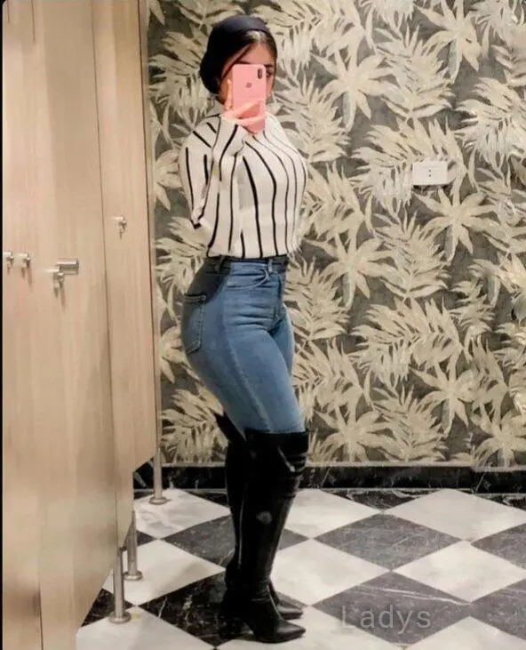Bota, 23 years BBW escorts girl, height 159 sm, Weight  kg, backpage Cairo