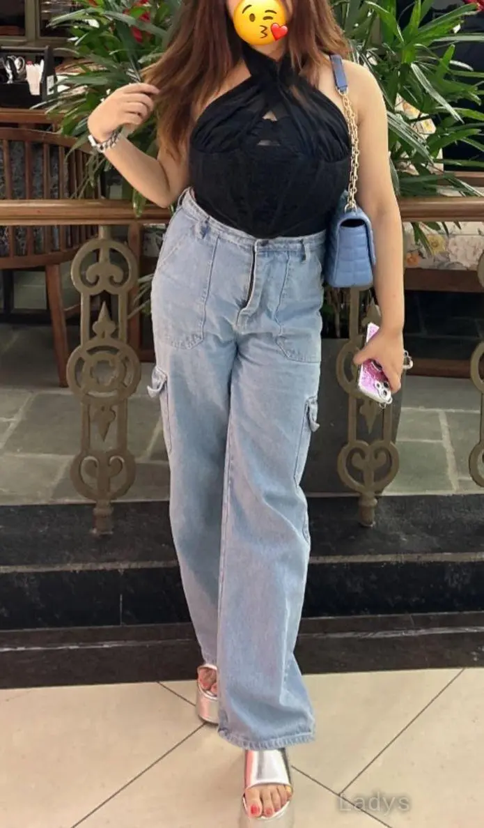 Charu, 25 years BBW escorts girl, height 153 sm, Weight kg, backpage Delhi