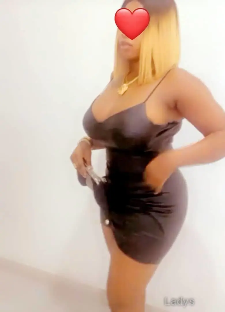 Kyle, 24 years BBW escorts girl, height 160 sm, Weight  kg, backpage Dhaka