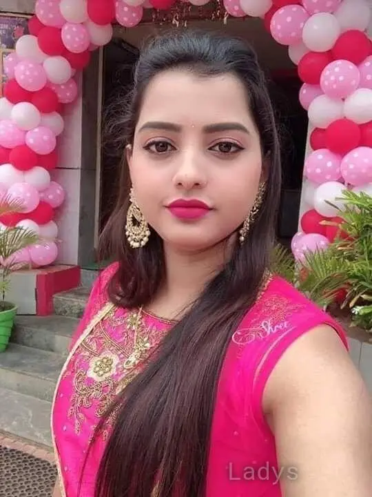 Mia, 23 years BBW escorts girl, height 170 sm, Weight  kg, backpage Dhaka