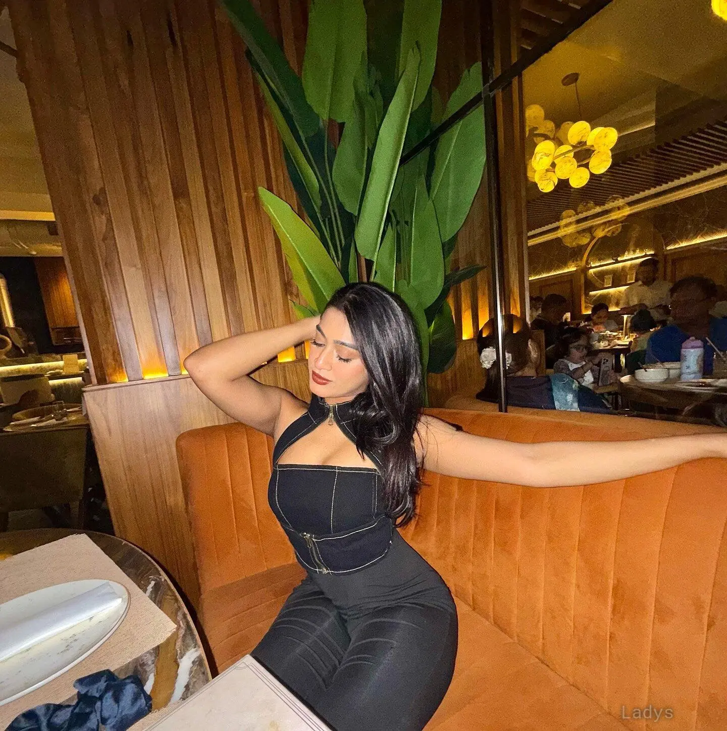 Anika, 23 years BBW escorts girl, height 169 sm, Weight  kg, backpage Dubai
